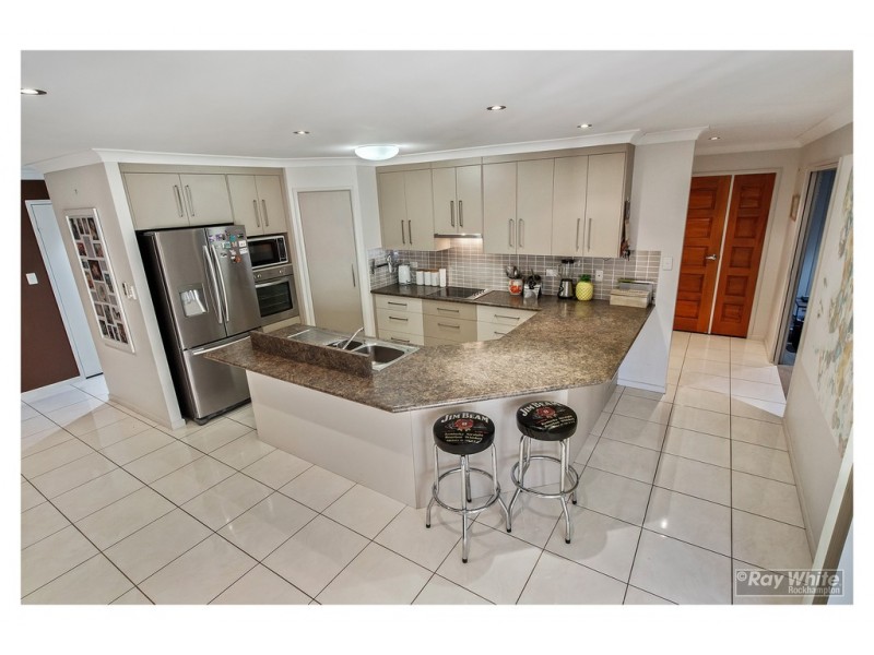 62 Buxton Drive, Gracemere QLD 4702