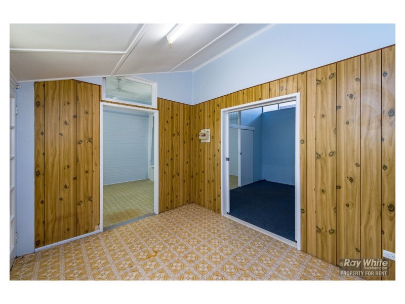 1/352 Lakes Creek Road, Koongal QLD 4701