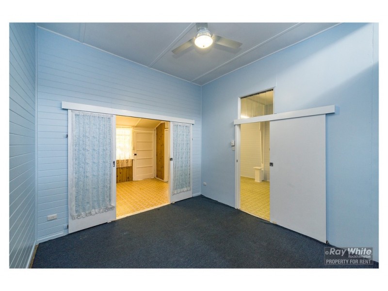 1/352 Lakes Creek Road, Koongal QLD 4701