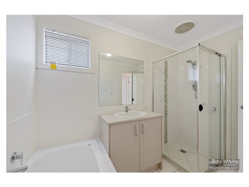 14 Taramoore Road, Gracemere QLD 4702