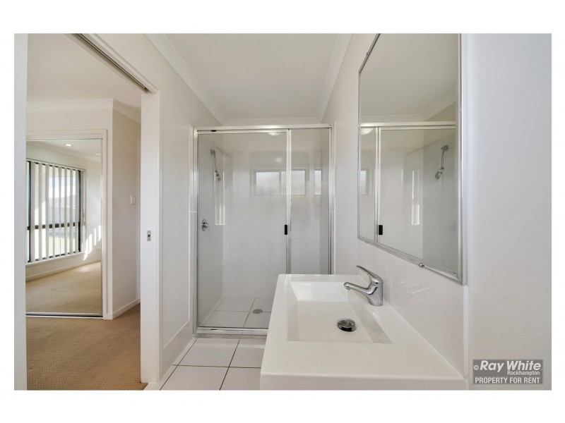 31 Justin Street, Gracemere QLD 4702