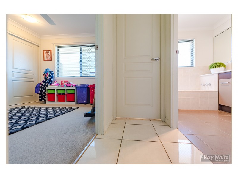 11 Gilmore Court, Gracemere QLD 4702