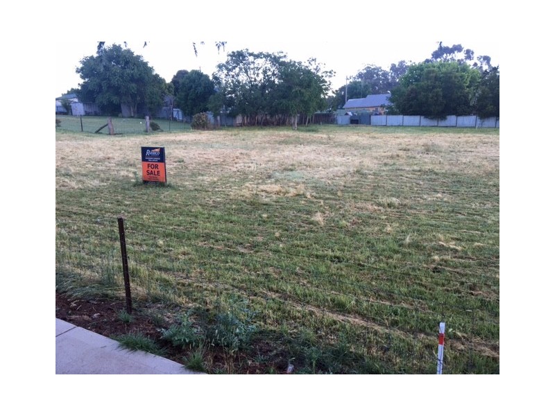 21 Campbell Street, Coolah NSW 2843