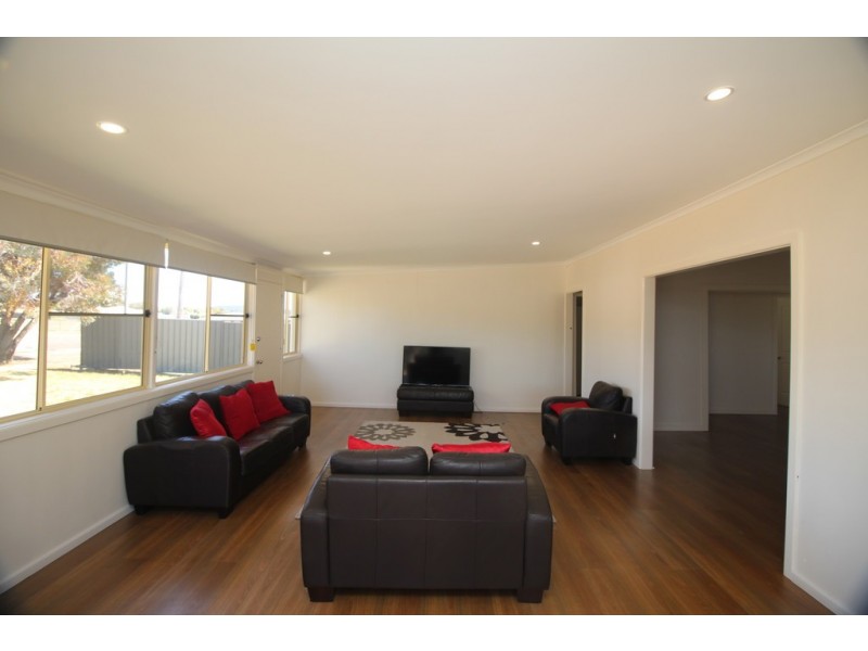 54 Kamilaroi Road, Gunnedah NSW 2380