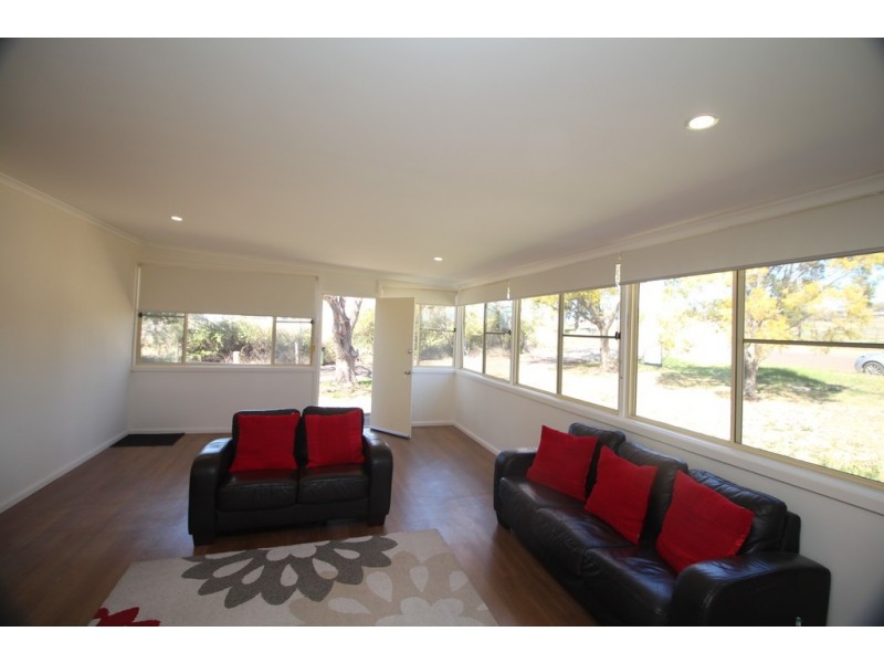 54 Kamilaroi Road, Gunnedah NSW 2380
