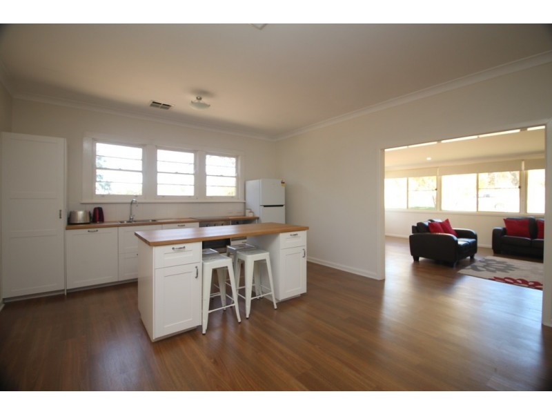 54 Kamilaroi Road, Gunnedah NSW 2380