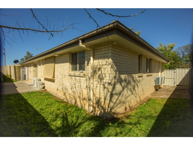 Unit 2, 201 Bloomfield Street, Gunnedah NSW 2380