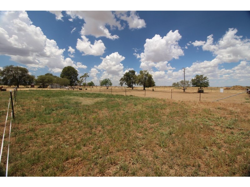 1-5 Phillip Street, Carroll NSW 2340