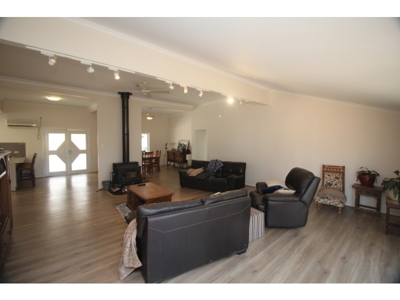 25 Booloocooroo Road, Gunnedah NSW 2380