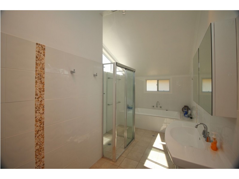 25 Booloocooroo Road, Gunnedah NSW 2380