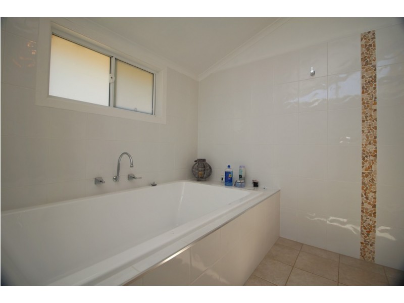 25 Booloocooroo Road, Gunnedah NSW 2380