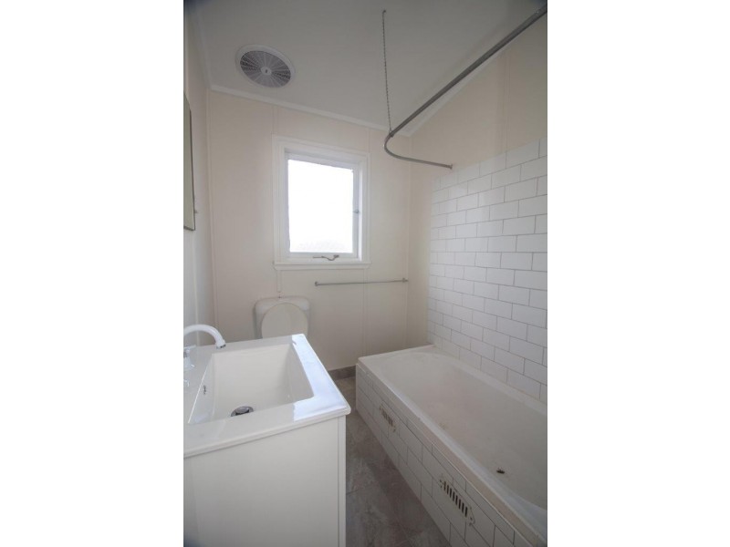 68 Wandobah Road, Gunnedah NSW 2380