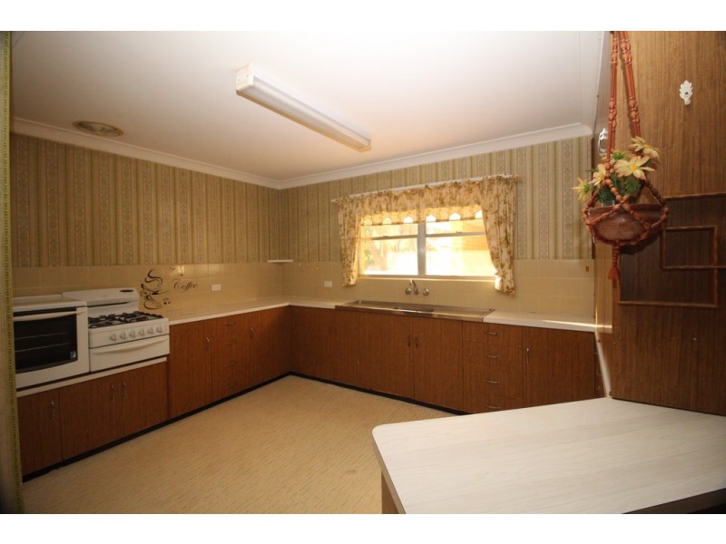 19 Breen Street, Gunnedah NSW 2380