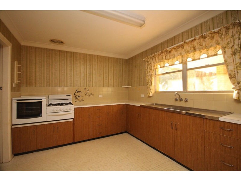 19 Breen Street, Gunnedah NSW 2380