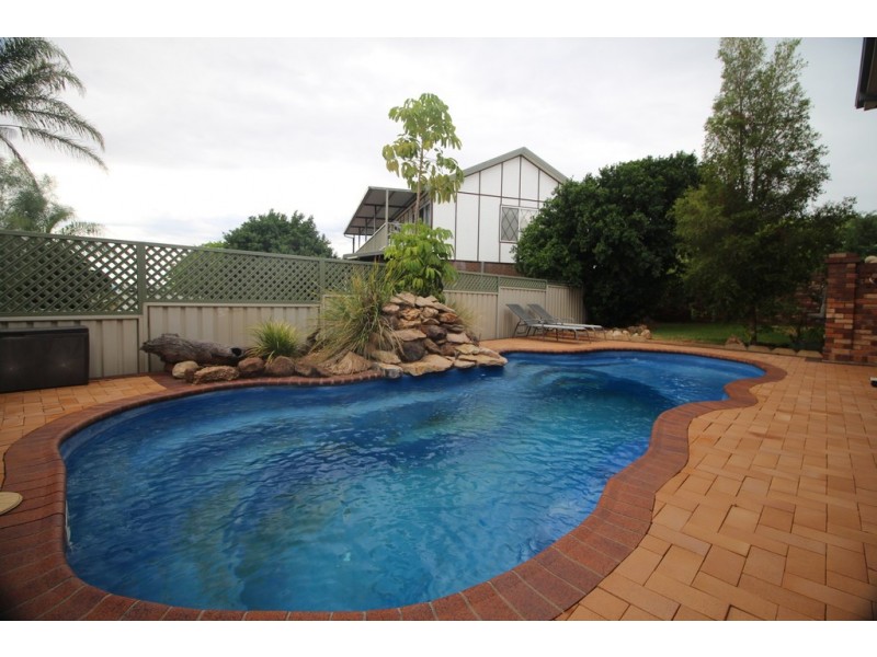 11 Hillcrest Road, Gunnedah NSW 2380
