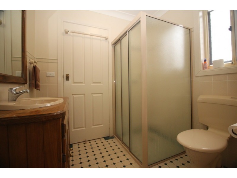 11 Hillcrest Road, Gunnedah NSW 2380