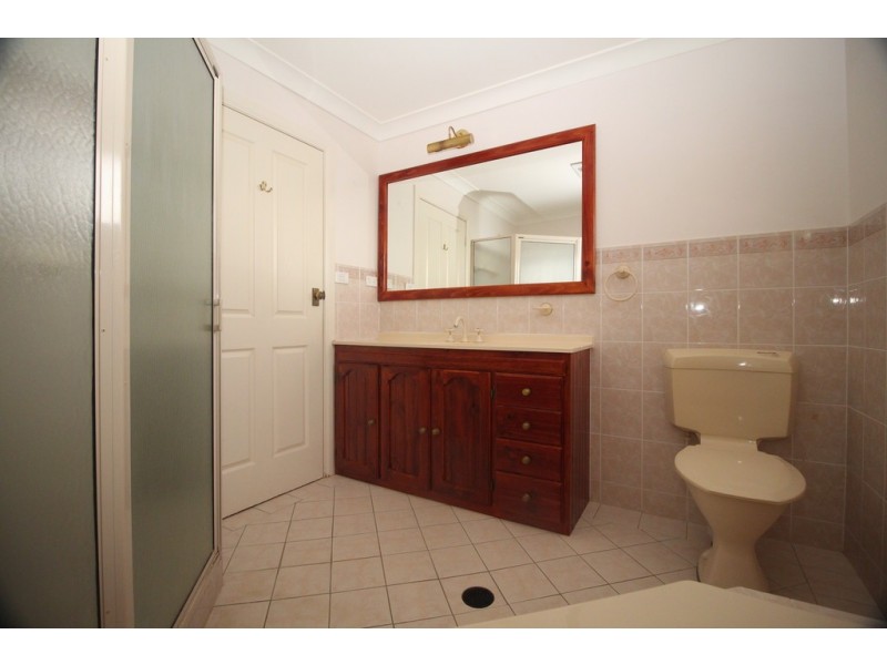 11 Hillcrest Road, Gunnedah NSW 2380