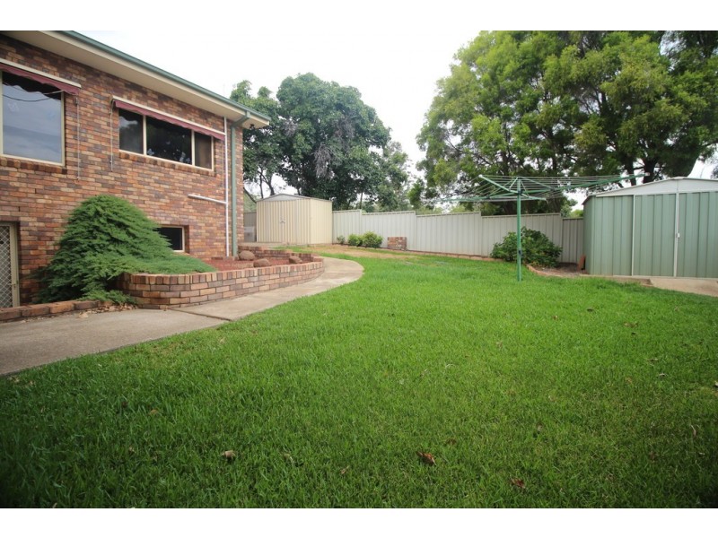 11 Hillcrest Road, Gunnedah NSW 2380