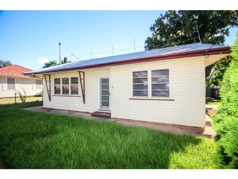5 Rodney Street, Gunnedah NSW 2380
