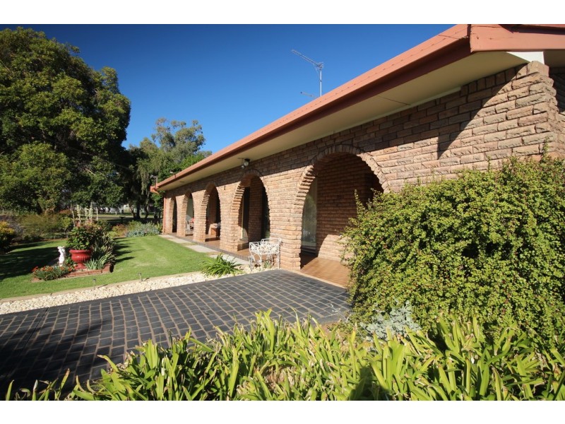 11 Marcia Street, Gunnedah NSW 2380