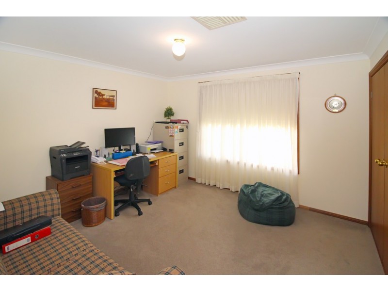 34 Galway Avenue, Gunnedah NSW 2380