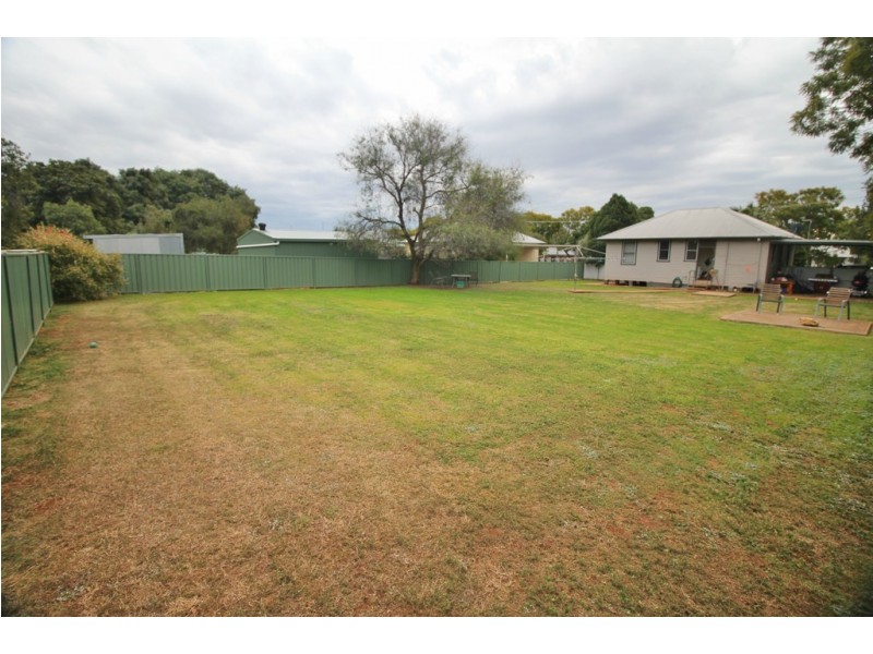 87 Edward Street, Gunnedah NSW 2380