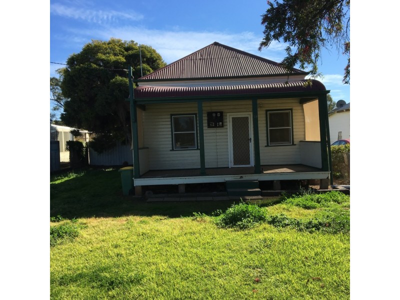 18 Goran Street, Curlewis NSW 2381