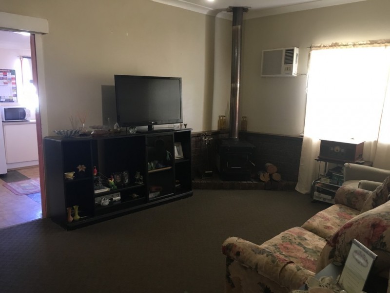 2 Oban Street, Coolah NSW 2843