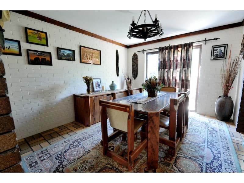 27 Ross Road, Gunnedah NSW 2380