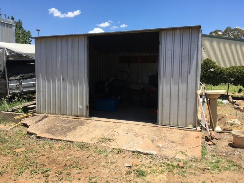 1 McLean Street, Coolah NSW 2843