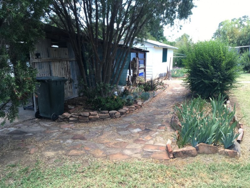 1 McLean Street, Coolah NSW 2843