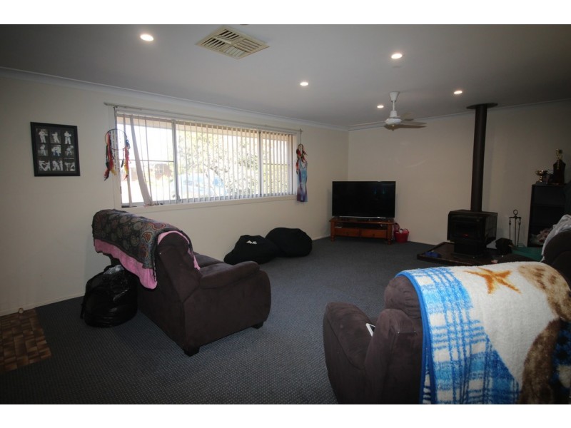 42 Herbert Street, Gunnedah NSW 2380