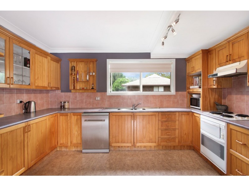 6 Tweedie Avenue, Gunnedah NSW 2380