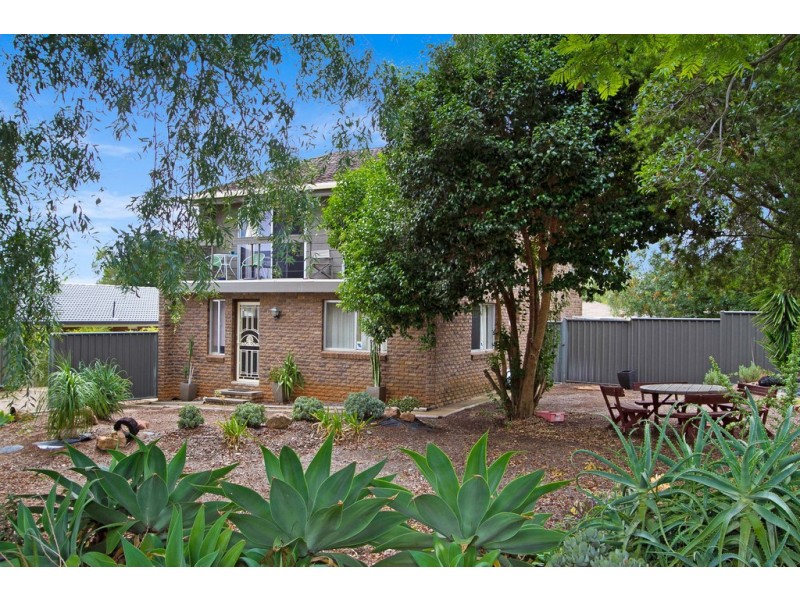 6 Tweedie Avenue, Gunnedah NSW 2380