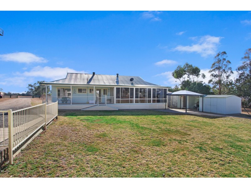 19 Galway Avenue, Gunnedah NSW 2380