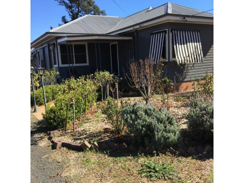 37 Alford Road, Gunnedah NSW 2380
