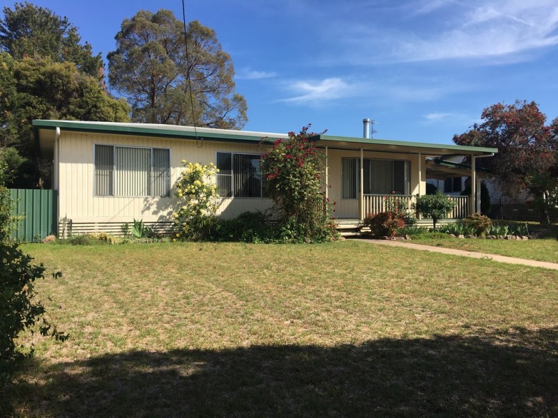 23 Oban Street, Coolah NSW 2843