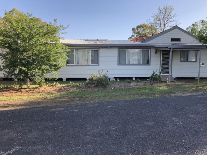 76 Railway Ave, Coolah NSW 2843
