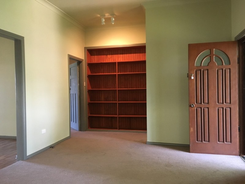 16 Goddard Street, Coolah NSW 2843