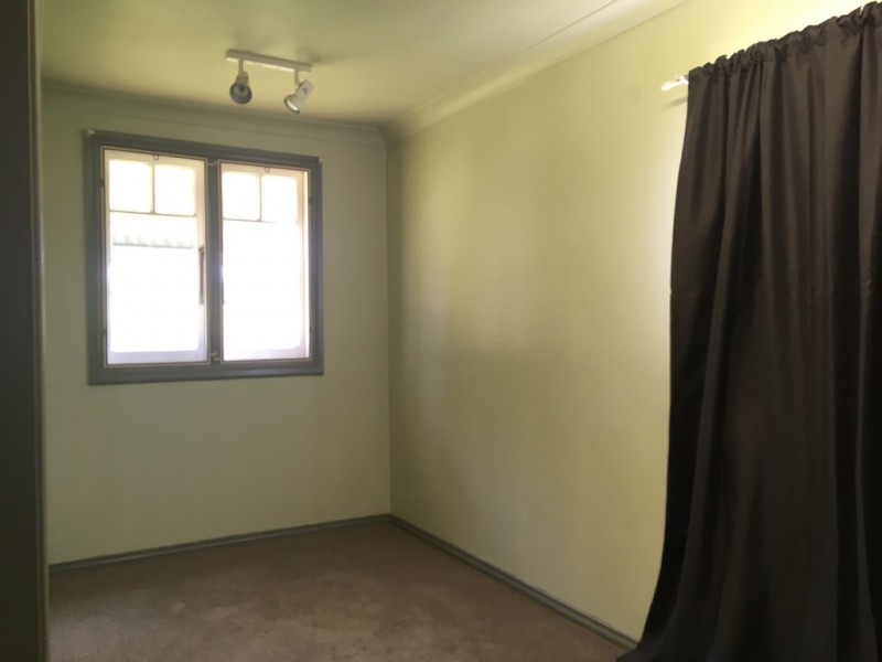 16 Goddard Street, Coolah NSW 2843