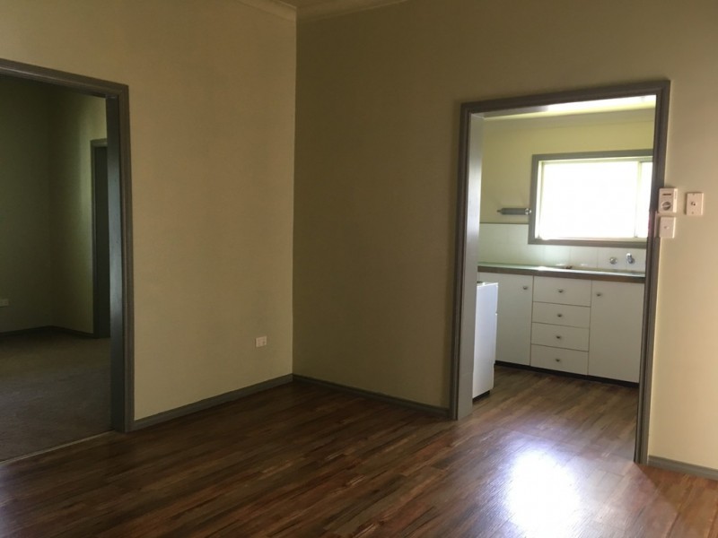 16 Goddard Street, Coolah NSW 2843