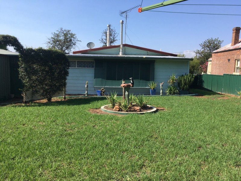 65 Martin Street, Coolah NSW 2843