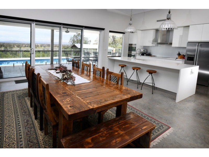 165 -169 Kamilaroi Road, Gunnedah NSW 2380