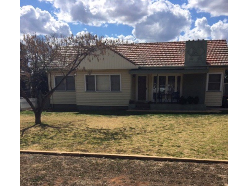 48 George Street, Gunnedah NSW 2380