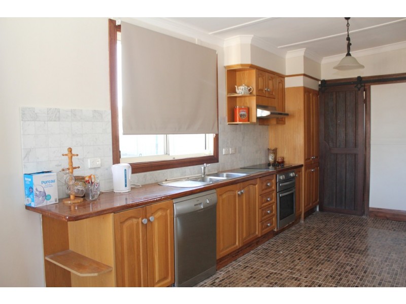 109 Binnia Street, Coolah NSW 2843