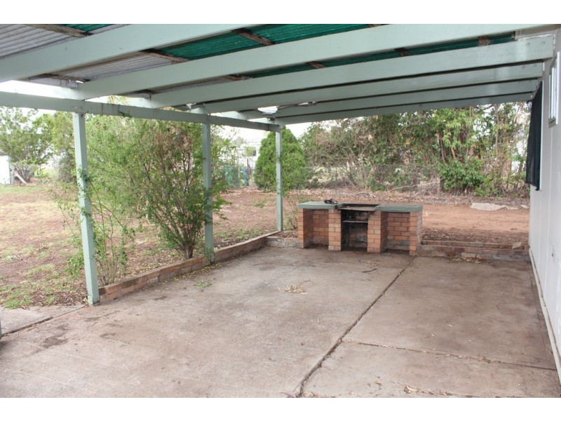 17 Campbell Street, Coolah NSW 2843