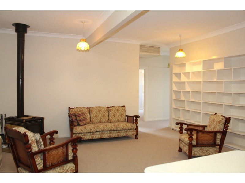 91 Booyamurra Street, Coolah NSW 2843