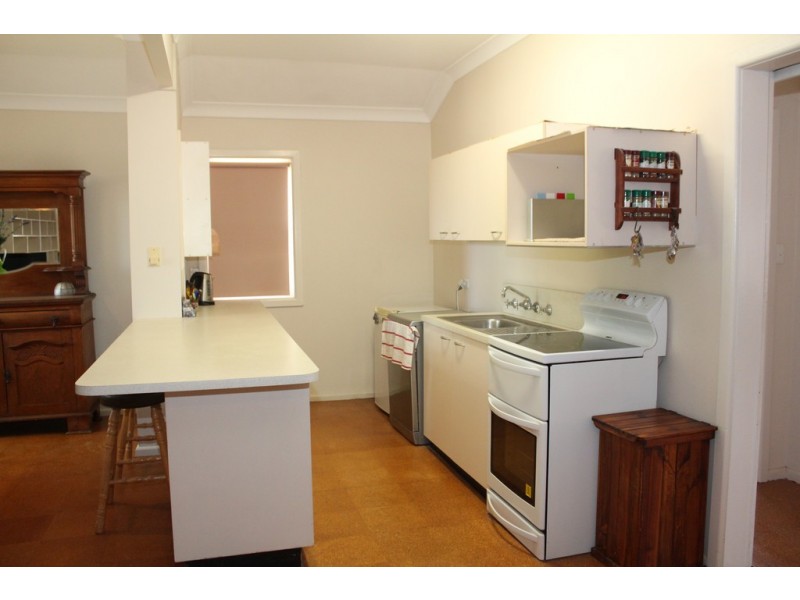 91 Booyamurra Street, Coolah NSW 2843