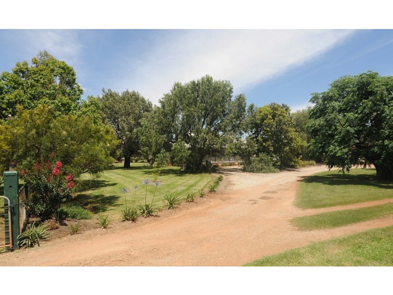 “SugarLoaf” Oxley Hwy, Gunnedah NSW 2380