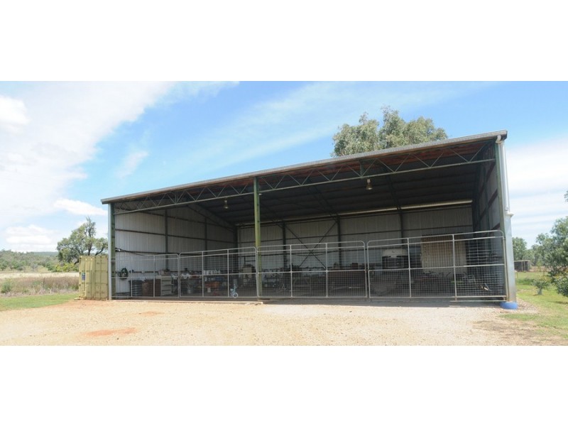 “SugarLoaf” Oxley Hwy, Gunnedah NSW 2380